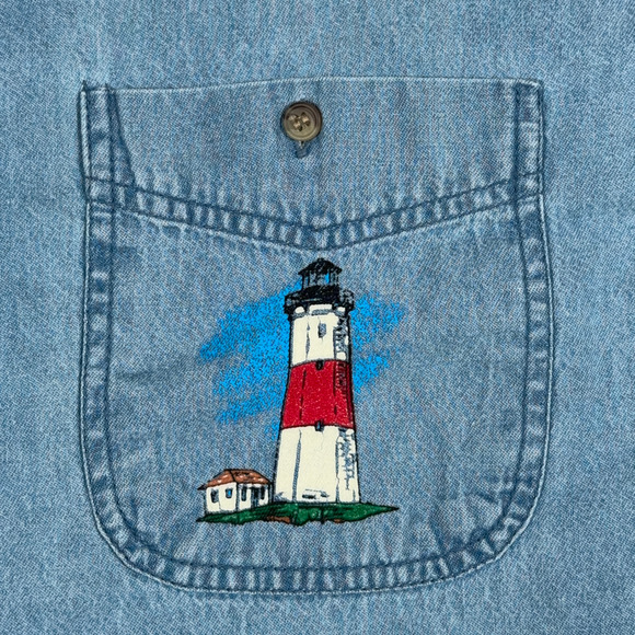 Vintage Lighthouses Shirt Adult MEDIUM Blue Chambray Jean Great Coastal 90s - Picture 5 of 11